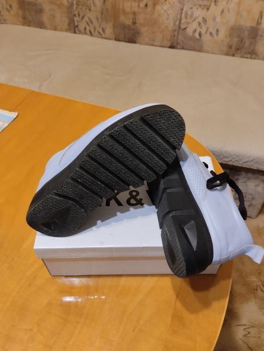 Обувки на платформа