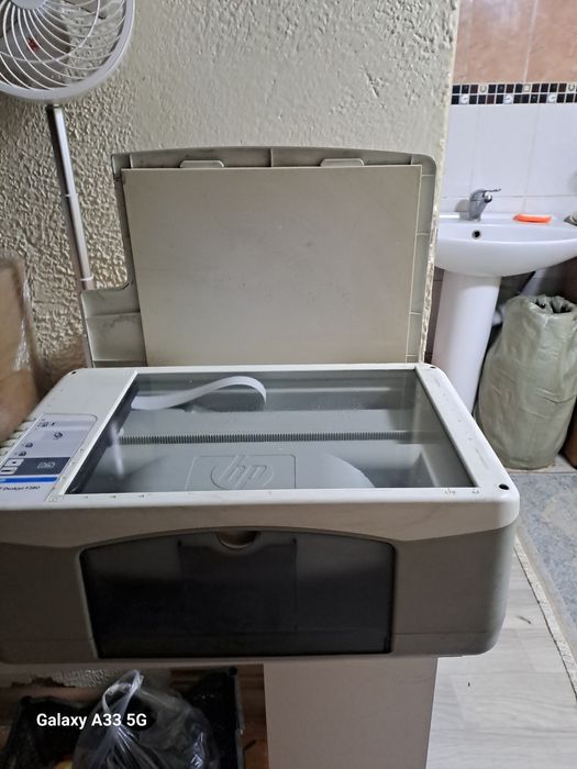 Продаю принтер и монитор