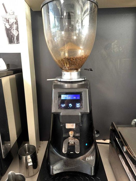 Espressor La Spaziale S2 + Rasnita Fiorenzato F64E