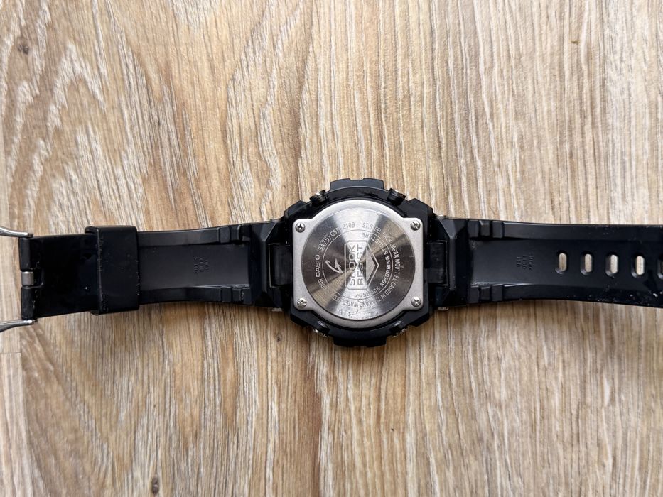 Casio G-Shock GST-210B-1ADR