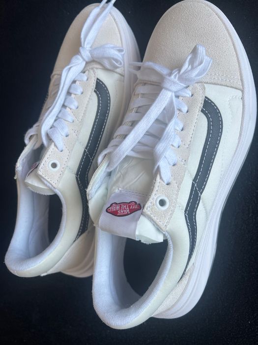 Маратонки Vans,нови 41 номер