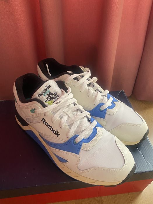 Нови бели мъжки маратонки Reebok