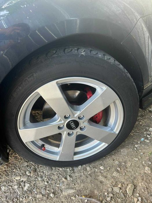 Vând jante 5x108 R17