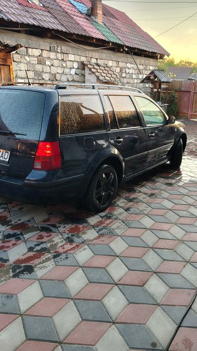 Vând golf 4 1.9 tdi