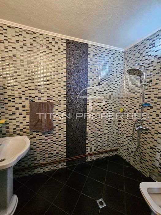 Продава се Къща в с. Бенковски, Област Пловдив - 240 кв.м за 1334 €/кв.м - Снимка #13