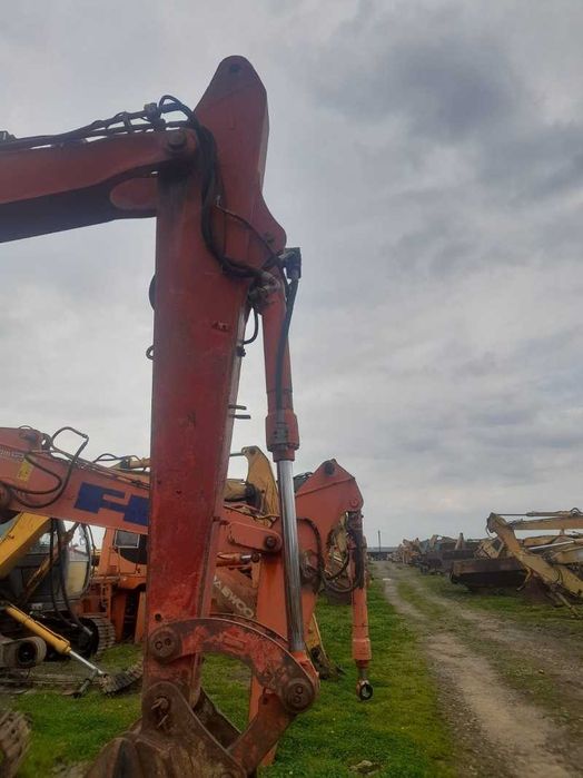 Cilindru hidraulic excavator OK RH 5