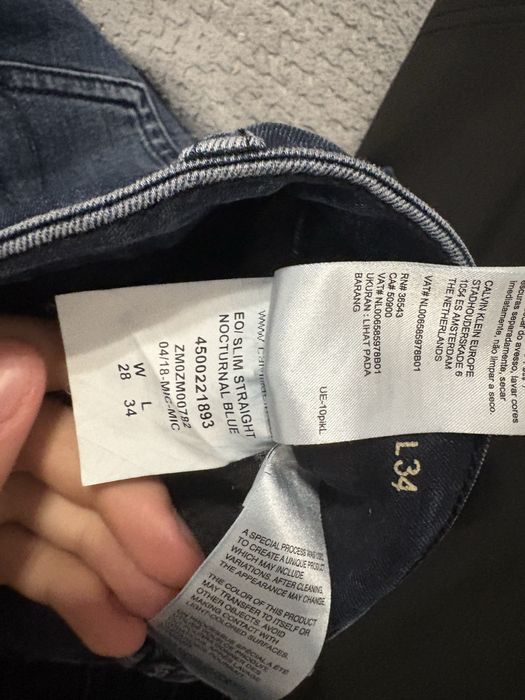 Blugi calvin klein albastri