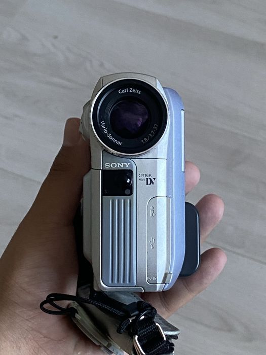 Sony Handycam dcr pc104e PAL