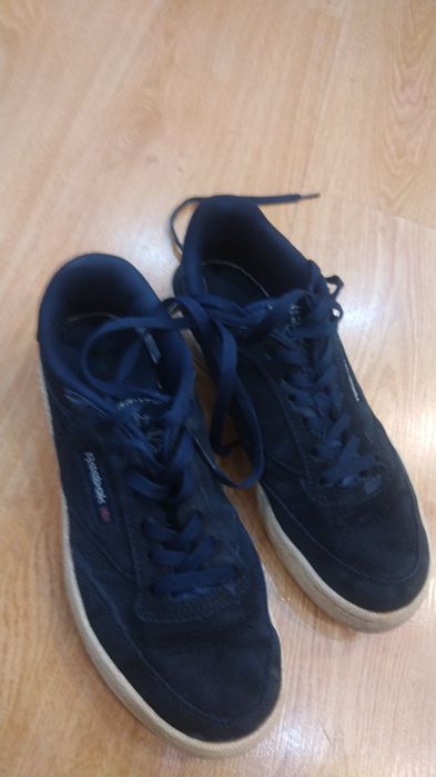 Продам кроссы недорого