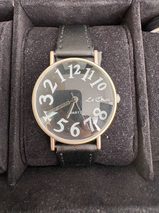 Ceas care merge invers