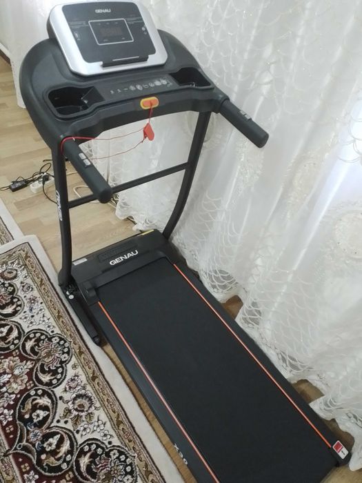 Беговая дорожка GENAU