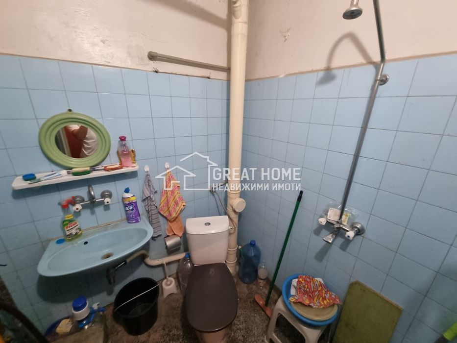 Център ! Втори Етаж ! Тристаен !