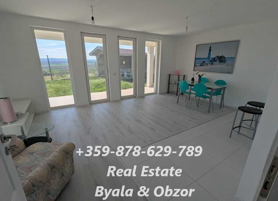 Просторен тристаен апартамнет с две бани