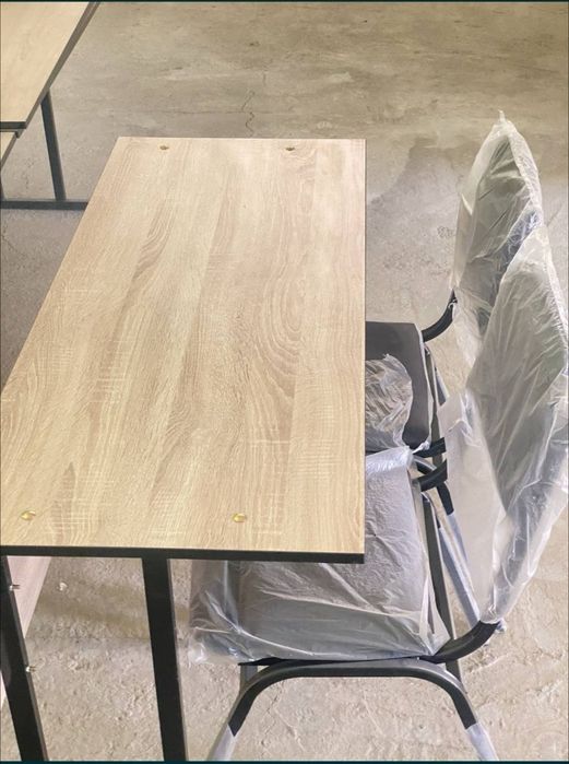 METALL asosli parta va stullar