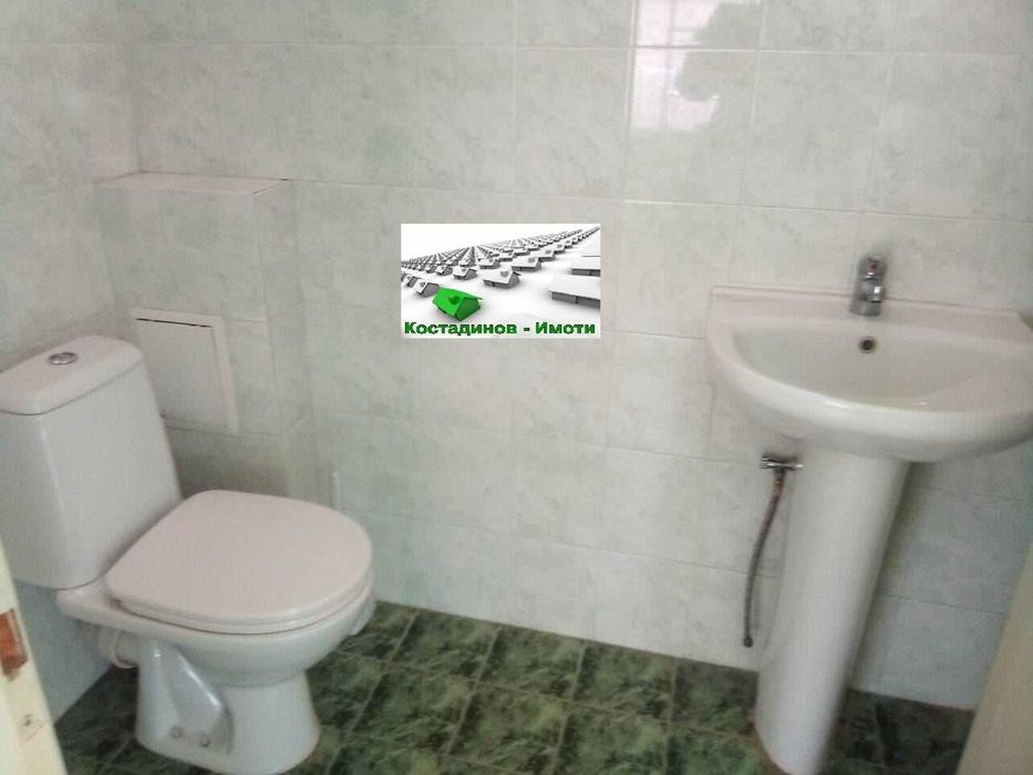 Дава се под наем Магазин в Пловдив, Кършияка - 40 кв.м за 311.1 € - Снимка #3