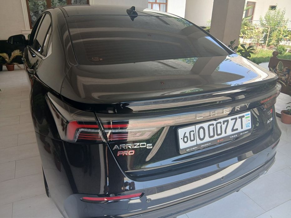 Cheriy arizo 6pro eng ful varianti xolati  yangi yurgani 4000  km yurg
