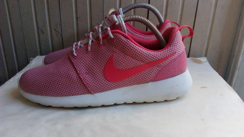 ''Nike Rosherun''Оригинални маратонки 40 номер