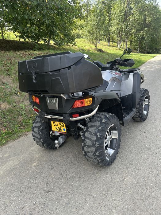Vând ATV CF Moto 800 4x4.
