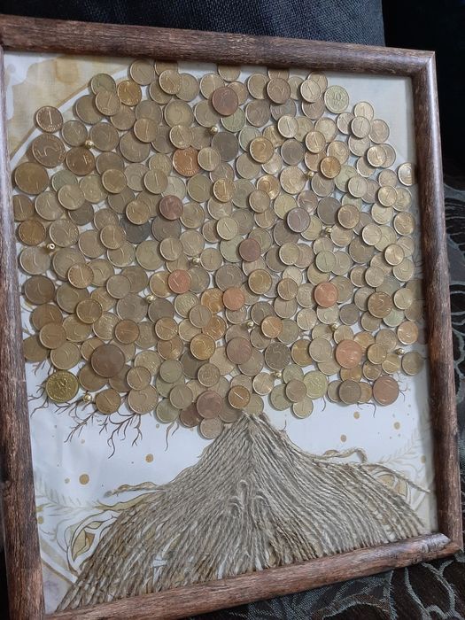 Картина от монети