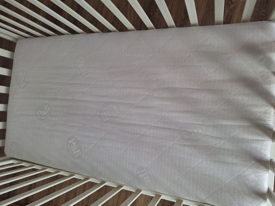 Бебешко обзавеждане Pali