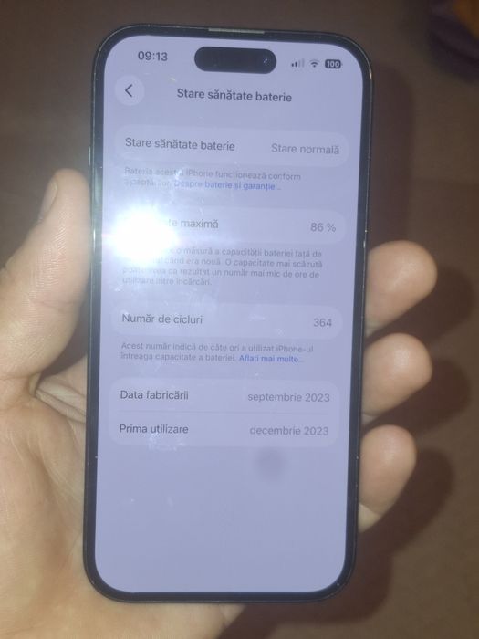 Vand IPone 15 Normal