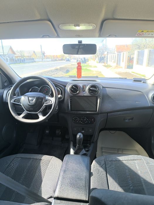 Vând Dacia Logan 2
