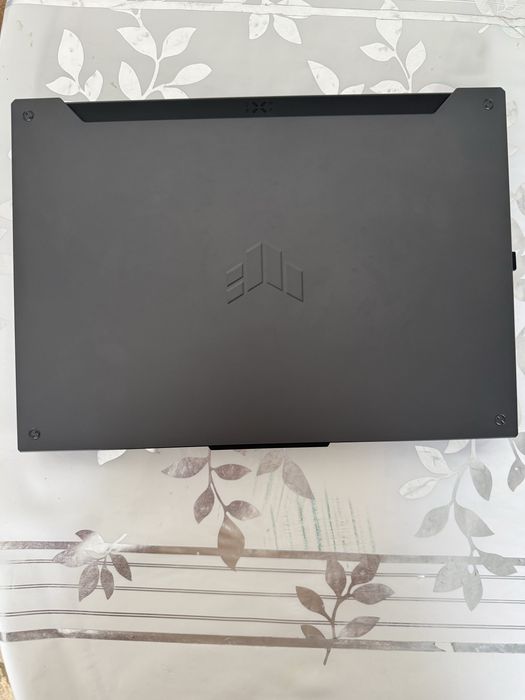 Продам игровой ноутбук