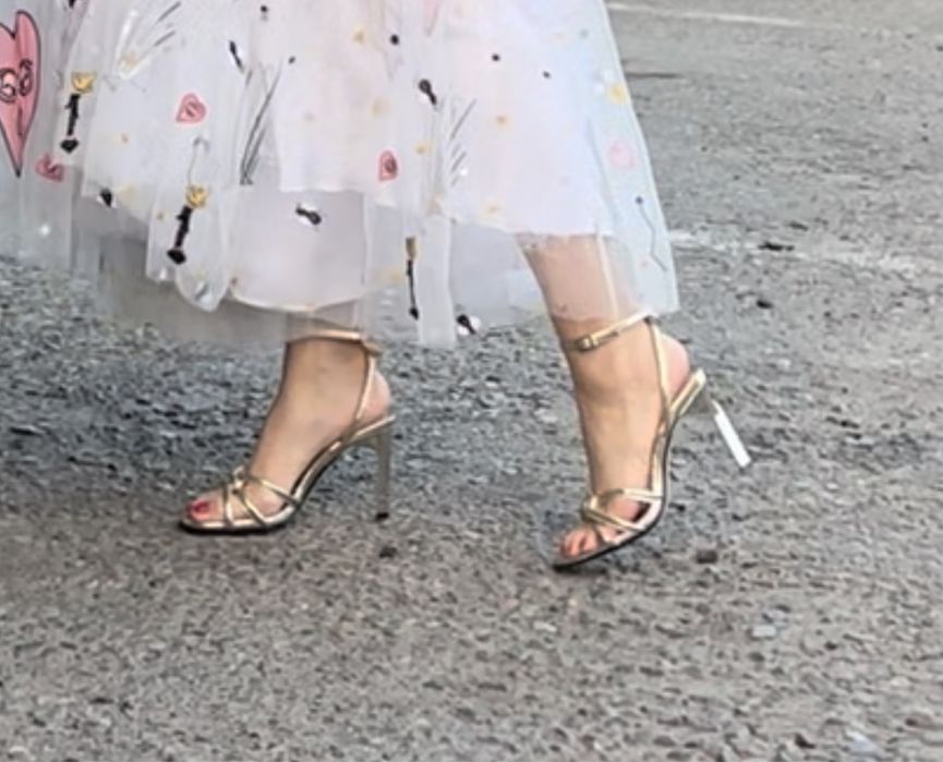 Новые босоножки Zara 36р.
