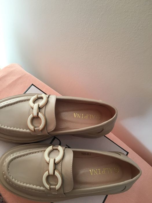 Продам лоферы