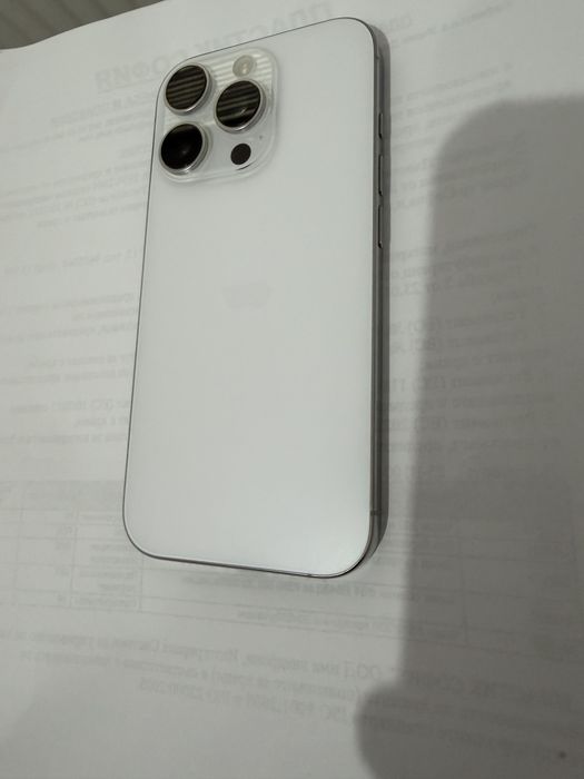 iPhone 16 pro - за части