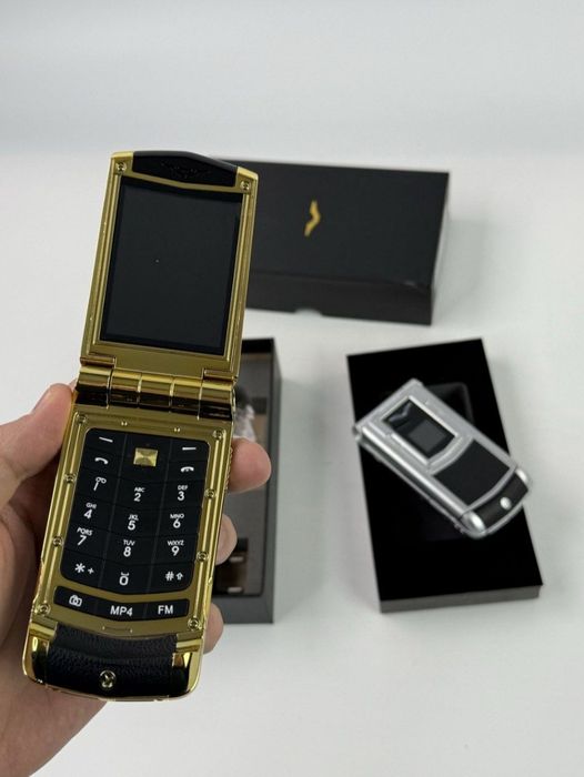 Vertu Ayxta Classik 2 SIM | Signature Yengi Dostavka bor | IPHONE