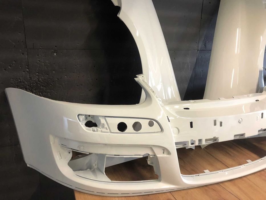 Bara & Aripa Fata Dreapta + Stanga VW Jetta 3/III 2005-2011 (LR9A Alb)