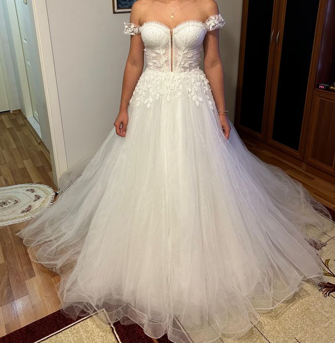 Булчинска рокля.