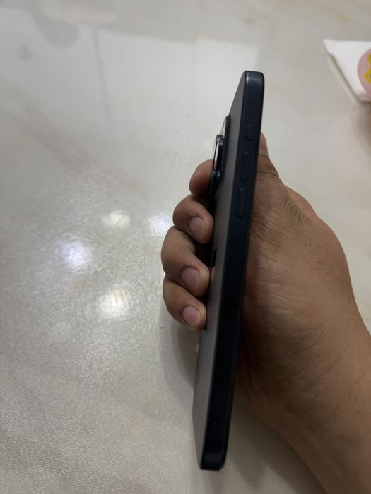 Продам 15 Про Макс