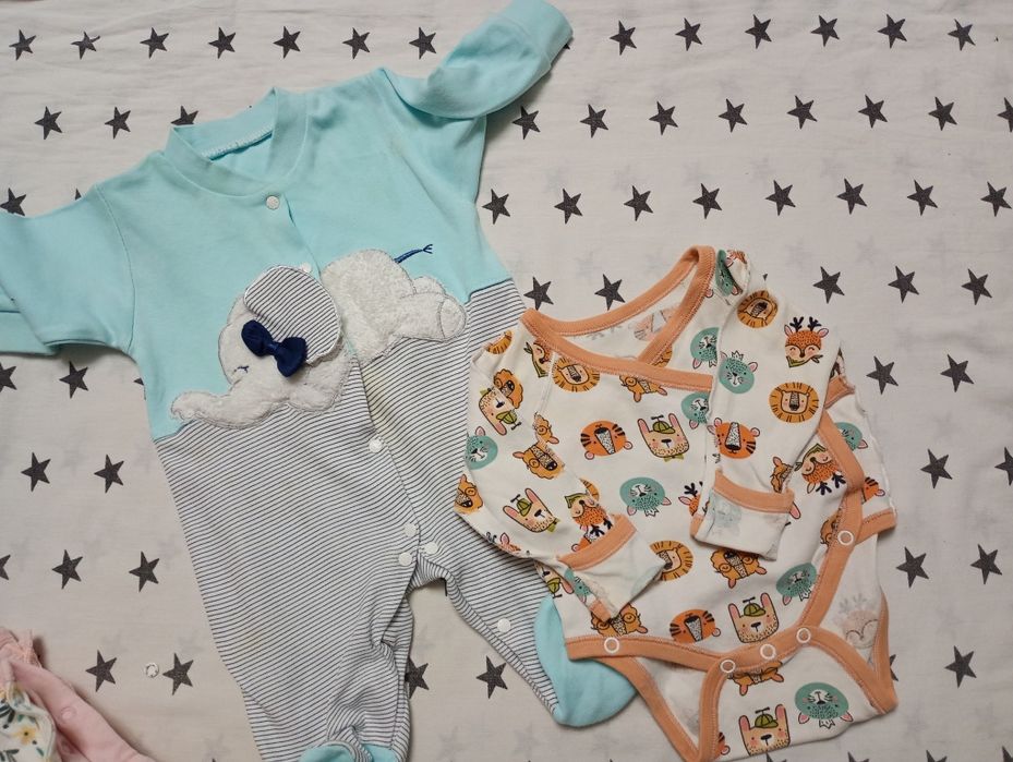 Одежда для новорожденной девочки (0-3 меся)ц