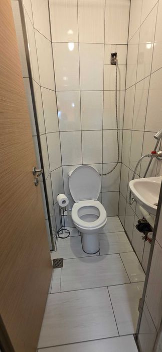Под наем Тристаен апартамента централна поща
