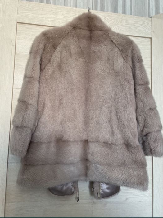 Норковая шуба 300 000 торг