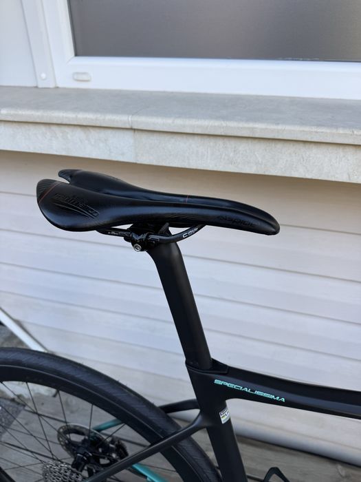Карбонов шосеен велосипед Bianchi Specialissima RC 2024