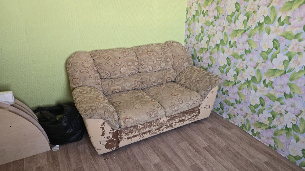 Диван саттылады жағдайы жақсы