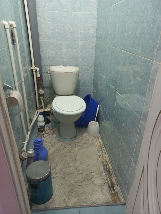 Бір бөлмелі үй сатылымда.