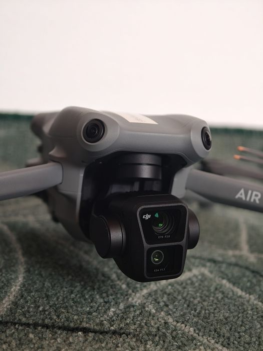 DJI Air 3, DJI RC-N2 Fly More Combo