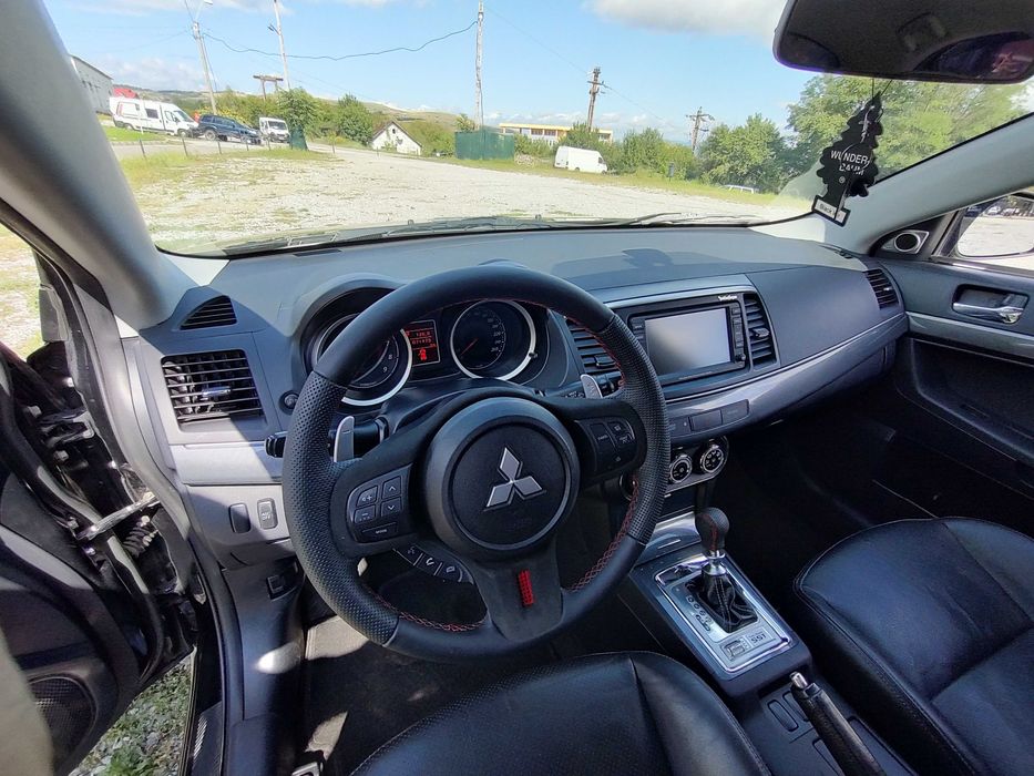 MitsubishiLancerRaliart 2010 2.0T benzina 241 cp  4x4 Automat 74000 km