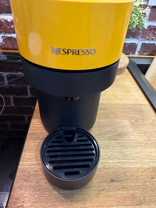 Кафемашина с капсули NESPRESSO VERTUO POP Mch Yellow