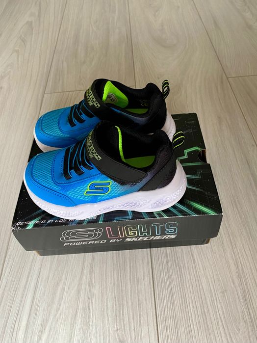 Skechers mărimea 24