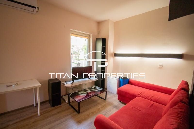 Дава се под наем Двустаен апартамент в София, Дружба 2 - 60 кв.м за 614 € - Снимка #2