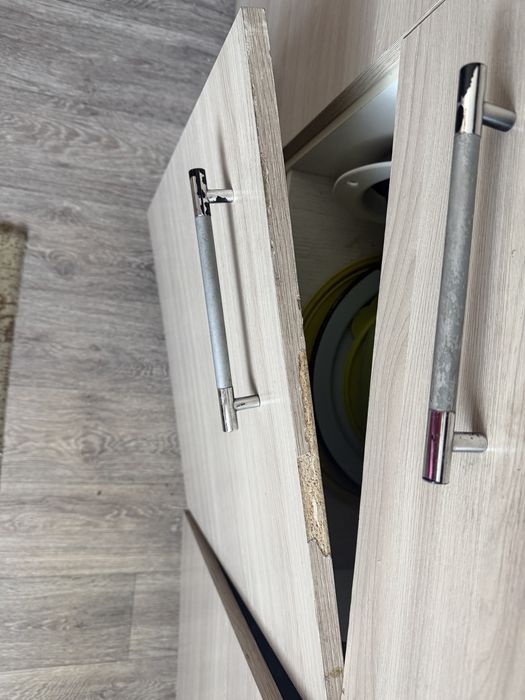 Продаю кухонный гарнитур