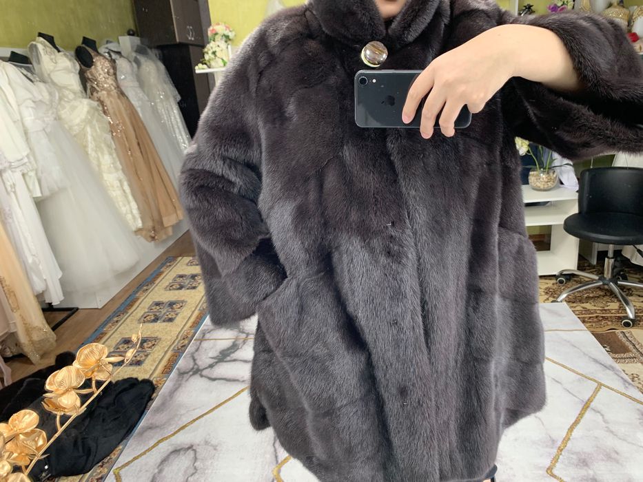 Продам норковые шубы