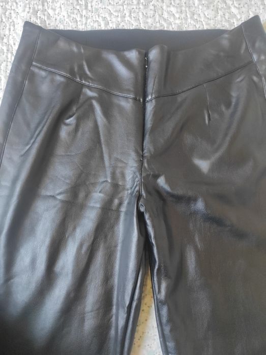 Кожен панталон Alessa