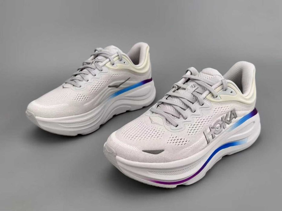 Нови дамски маратонки Hoka Bondi 9 cosmic grey / white