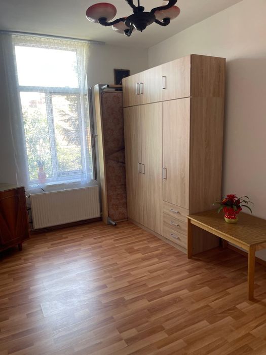 Inchiriere garsoniera zona liceului Aurel Vlaicu